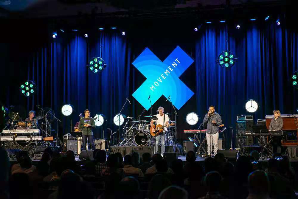 Retro Background light (2).jpg Retro Background light (2).jpg